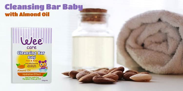 پن شوینده وی کر حاوی روغن بادام با خاصیت آبرسانی