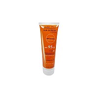 کرم ضد آفتاب رنگی SPF95 دکتر ژیلا | ضد چروک و نرم کننده