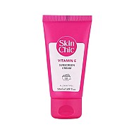 کرم ضدآفتاب ویتامین ای اسکین شیک | ضد آفتاب برای انواع پوست با SPF50 