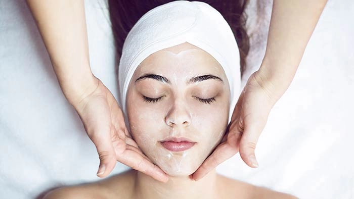 مزایای کرم لایه بردار آ اچ آ درماتیپیک