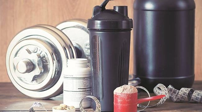 مکمل بدنسازی پروتئین گلد دوبیس در داروخانه 
