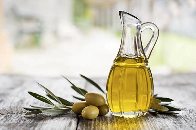 فواید روغن زیتون برای موها